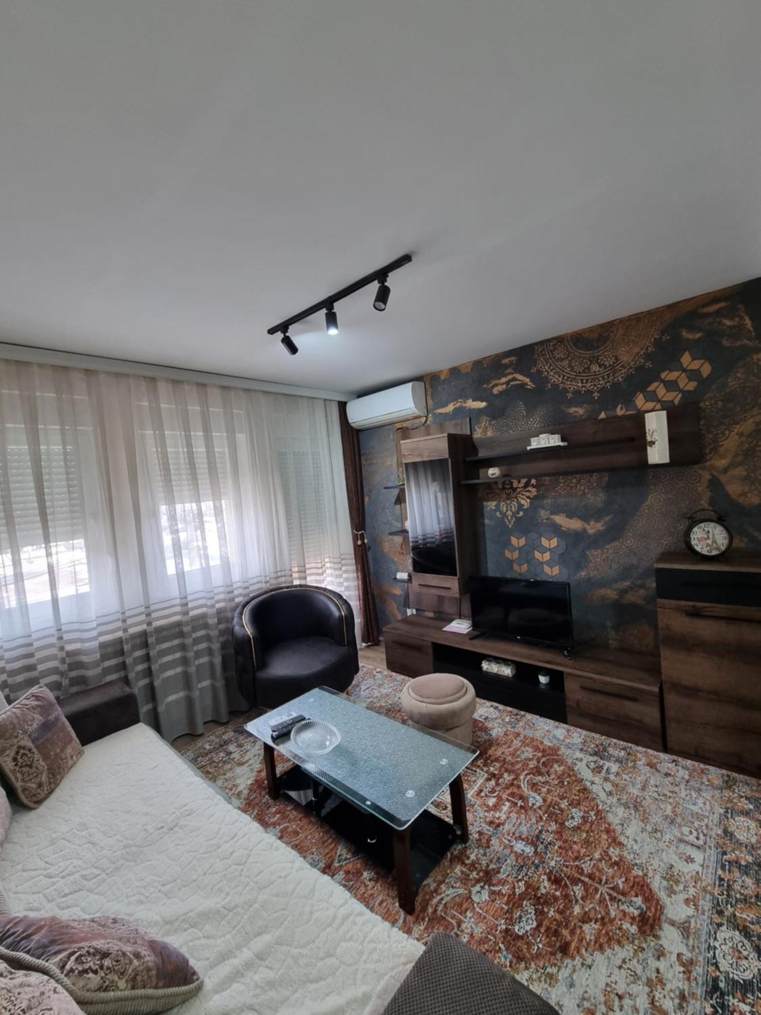 Avio Apartmani 2018 Нови-Пазар Экстерьер фото